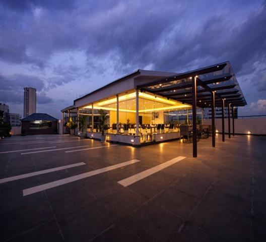 Hotel The The Grand Magrath Bangalore Exterior foto