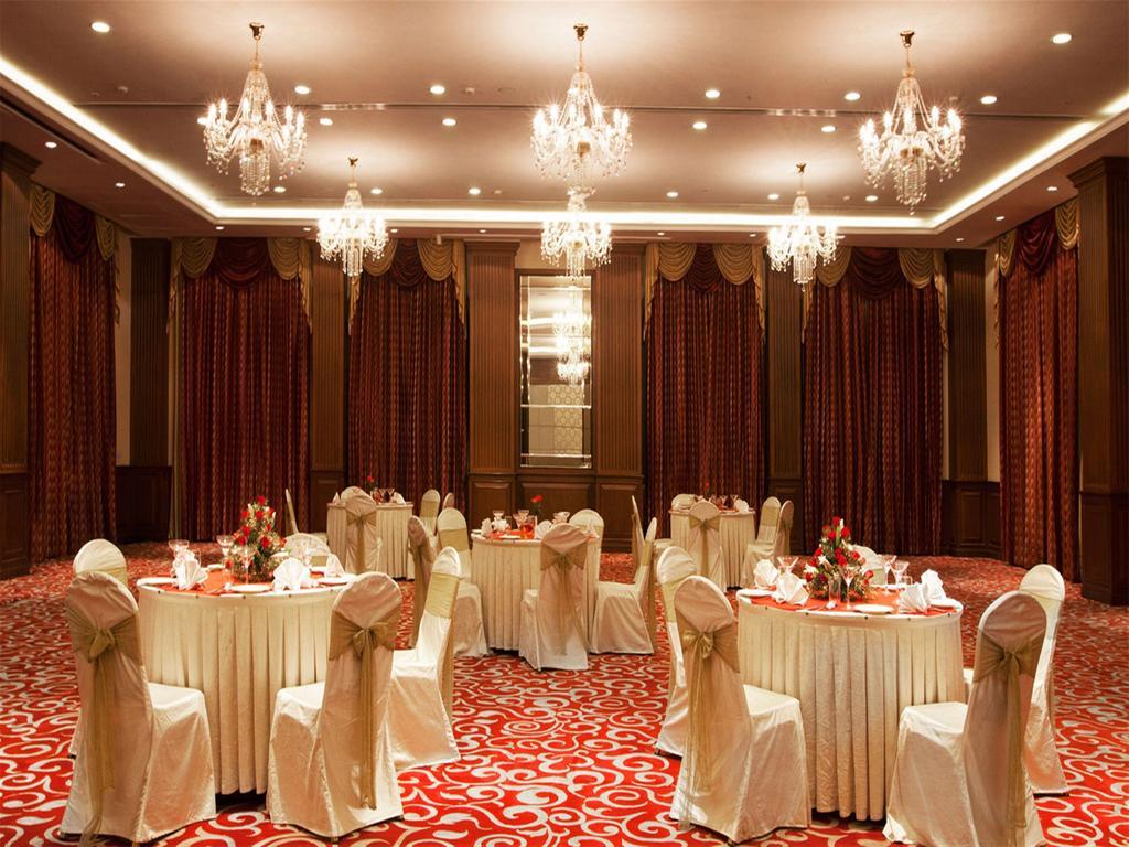 Hotel The The Grand Magrath Bangalore Exterior foto