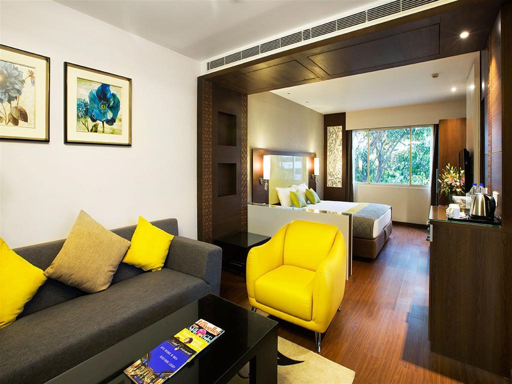 Hotel The The Grand Magrath Bangalore Exterior foto